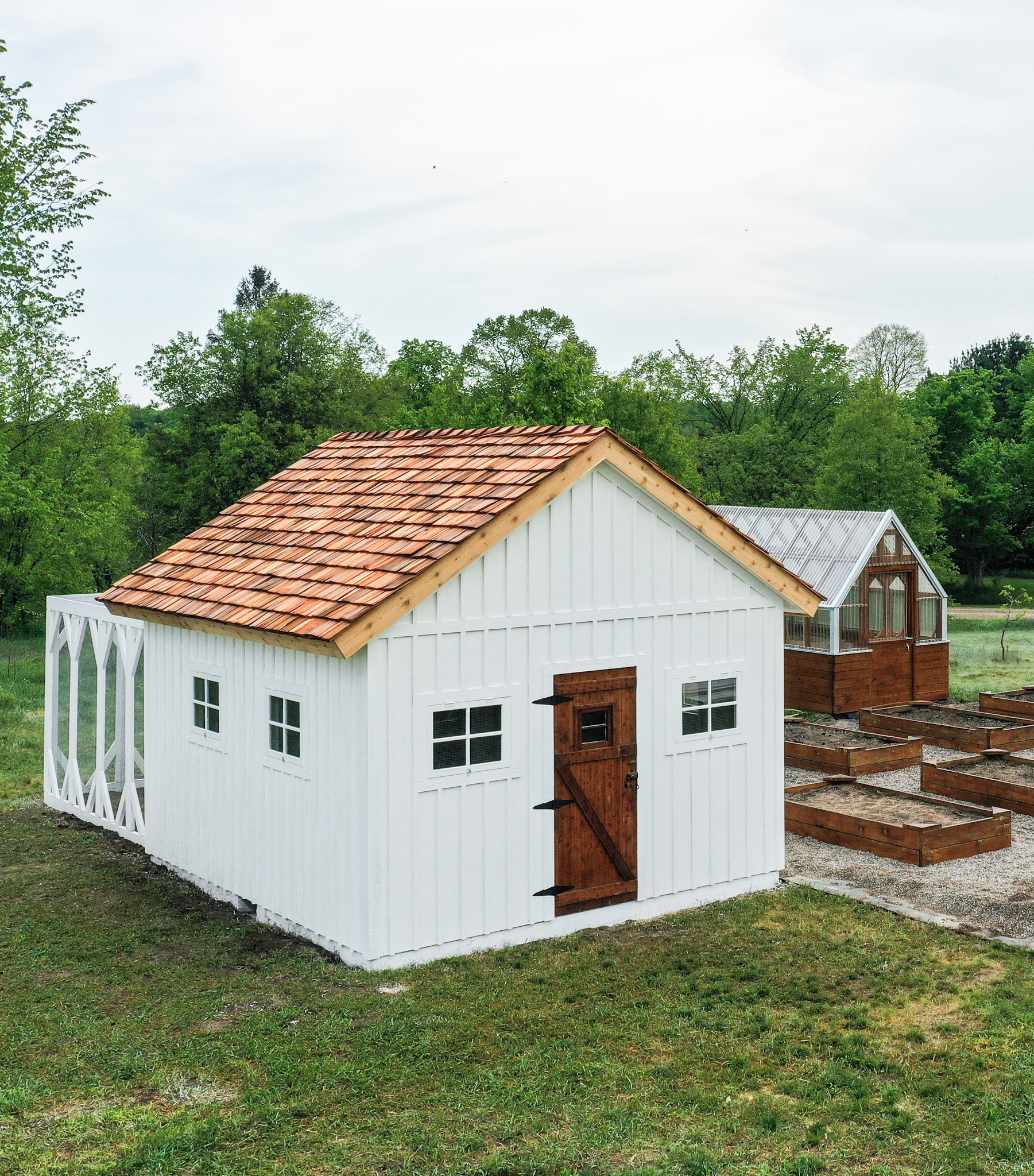 DIY Chicken Coop/Garden Fletcher Creek Cottage