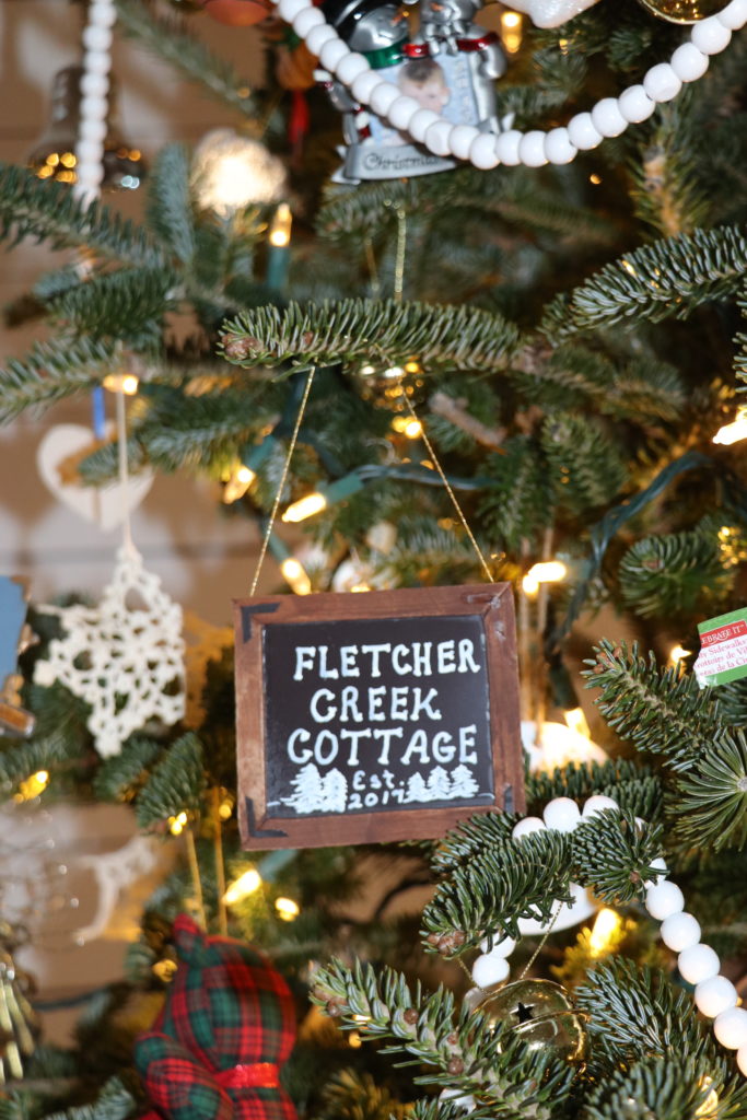 Christmas Cottage Home Tour - The Main Floor 