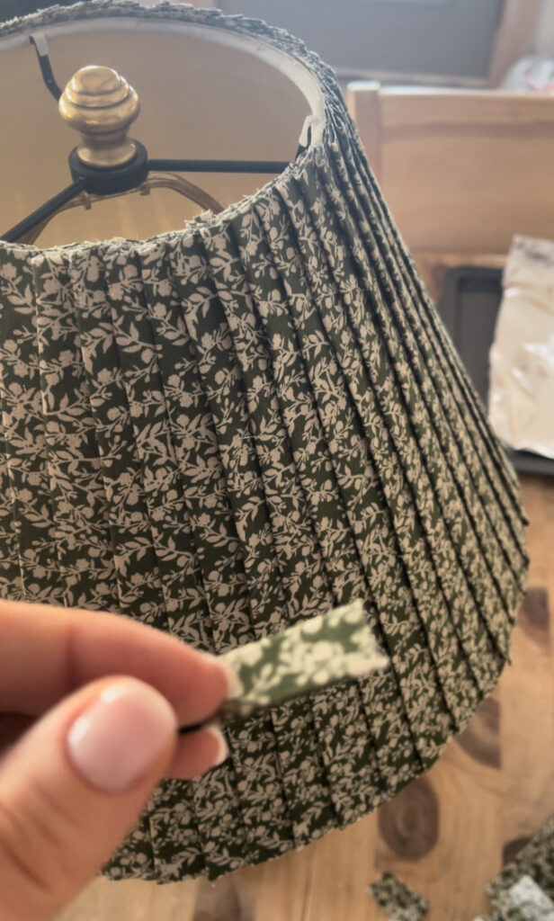how to make a no sew pleated lampshade