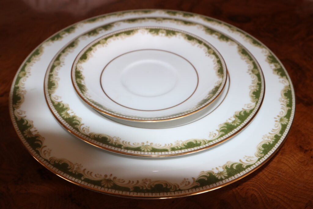 Ten Home Decor Items I To Thrift fine china